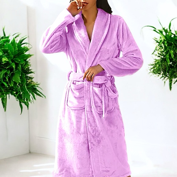 Hotel Spa Collection Pink Plush Super Soft Fleece Robe - Picture 7 of 16